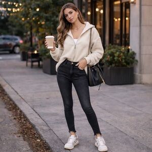 Abercrombie & Fitch Washed Black High Rise Skinny Jeans | 32/14 | NWT